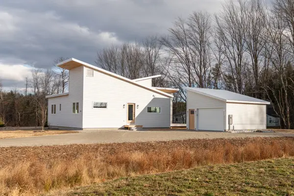 16 Leeward Meadows, Biddeford, ME 04005