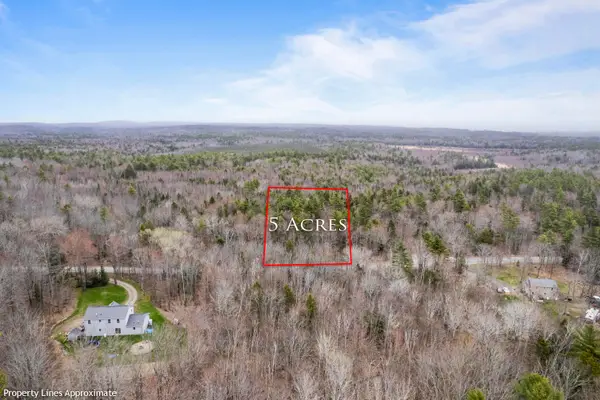 2901 Old Augusta Road, Waldoboro, ME 04572