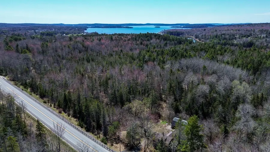 2413 U.s. 1, Sullivan, ME 04664 - #2