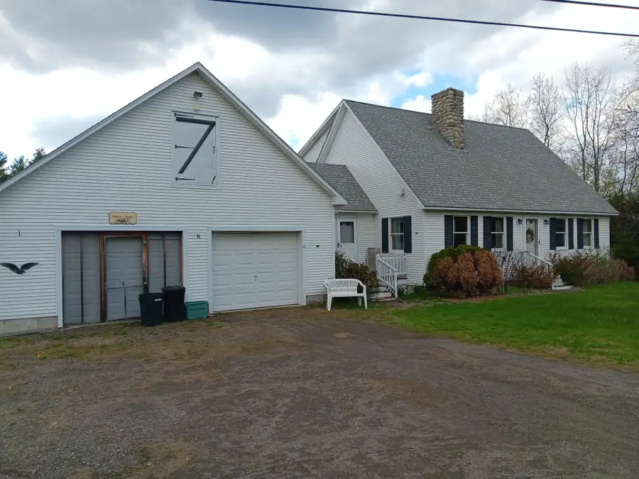 11 Lakeshore Drive, Belgrade, ME 04918 - #2