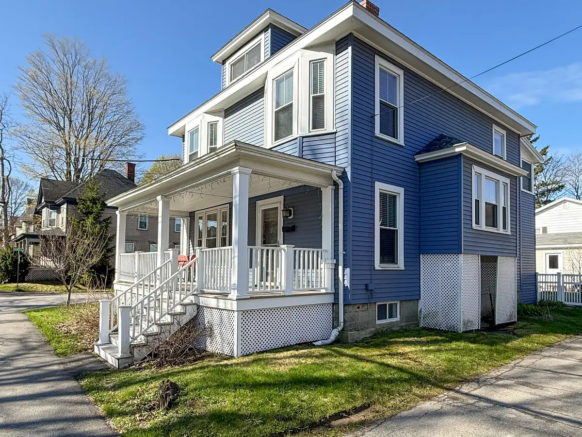 374 Center Street, Bangor, ME 04401 - #1