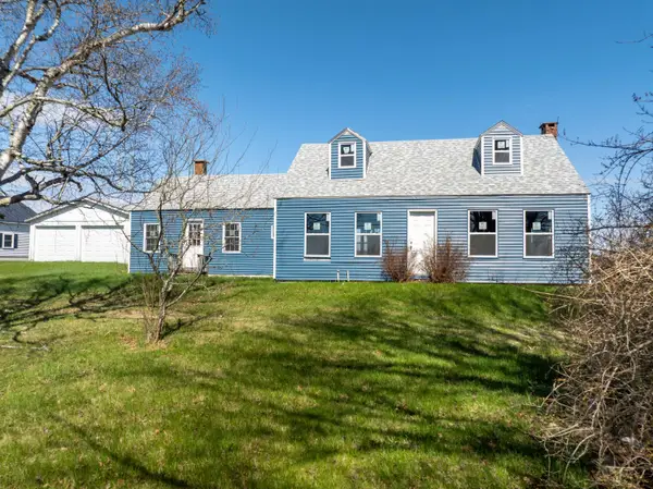 225 County Road, Lubec, ME 04652