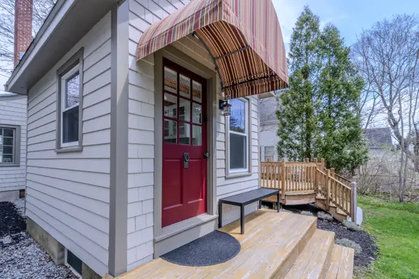 106 Beech Street, Rockland, ME 04841