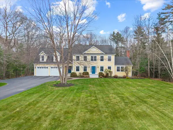 8 Elbridge Oliver Way, Scarborough, ME 04074