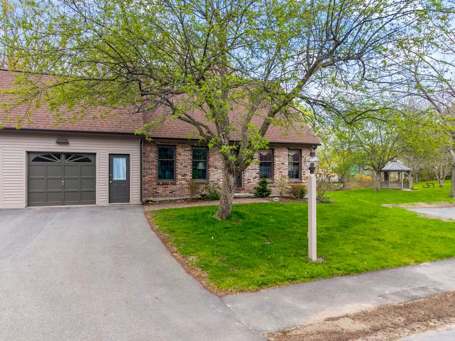 15 Coachlight Lane #15, Portland, ME 04102 - #2