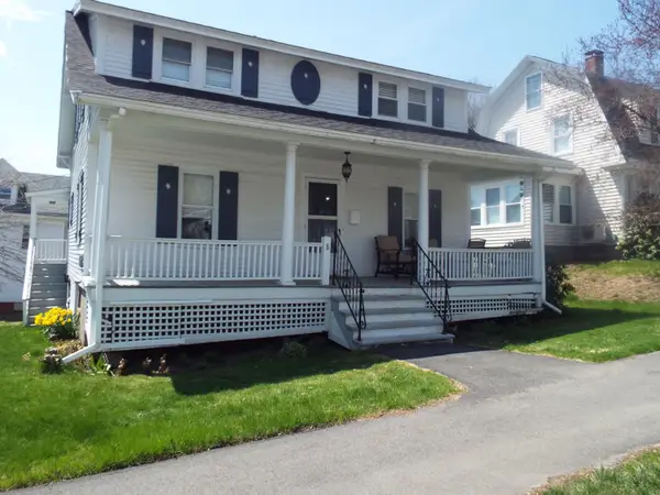 8 William Street, Bangor, ME 04401
