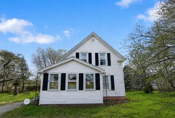 2 North Main Street, Milbridge, ME 04658