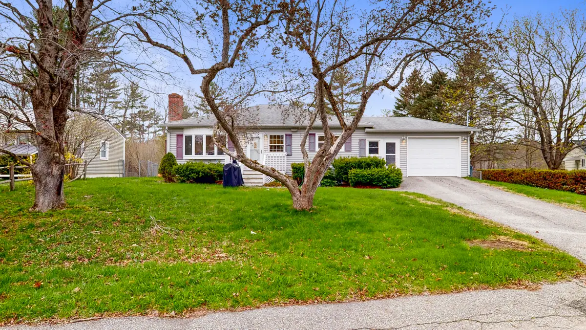 10 Riley Street, Lewiston, ME 04240 - #1