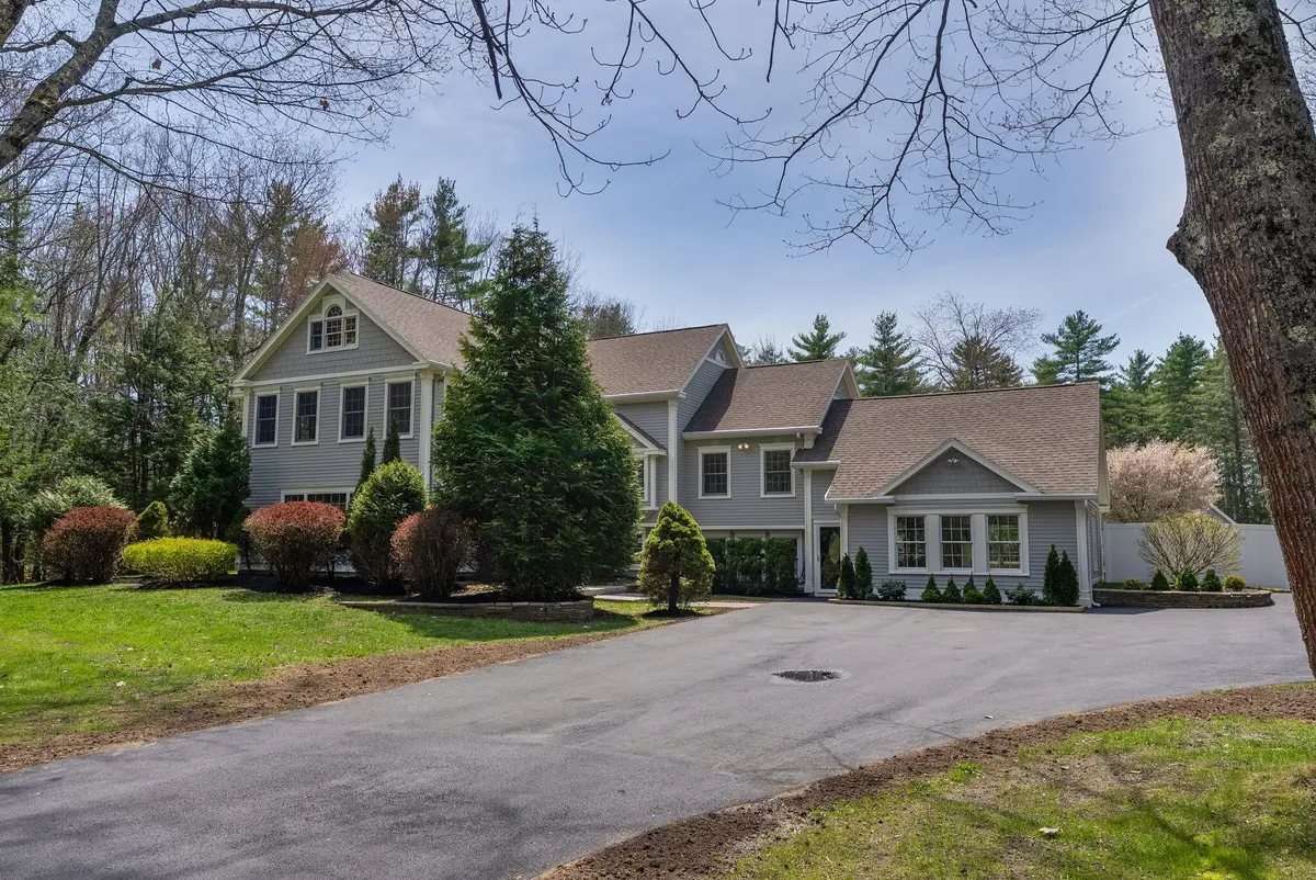 31 Old Blue Point Road, Scarborough, ME 04074 - #1