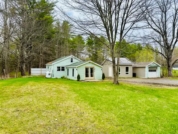 28 Mount Vernon Road, Augusta, ME 04330