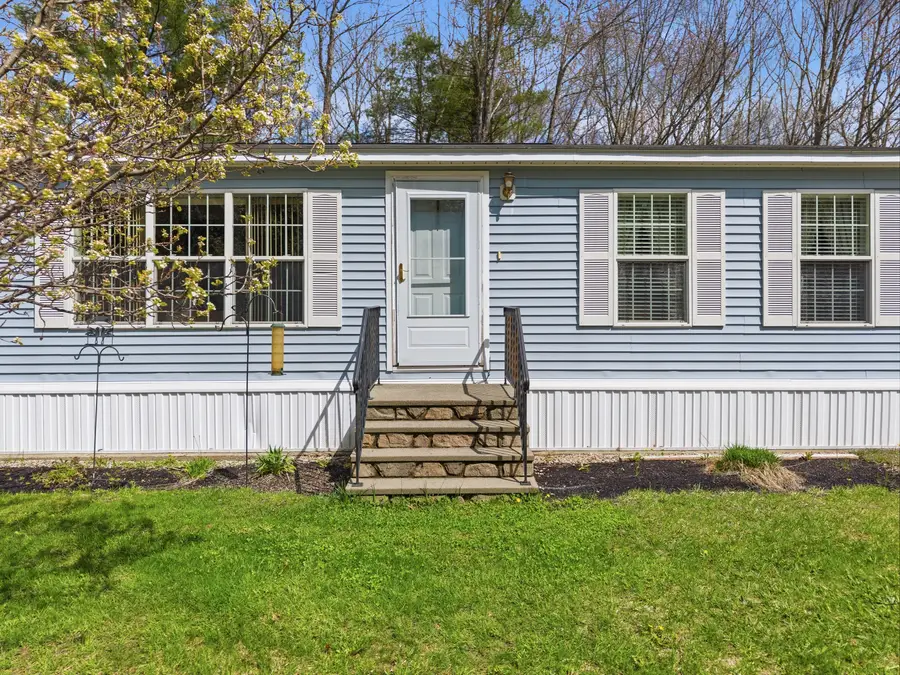 4 Arundel Avenue, Lisbon, ME 04250 - #3