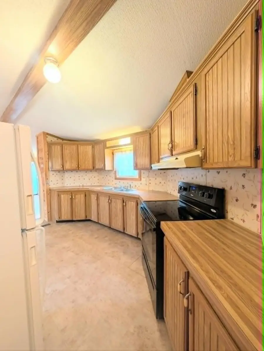 563 King Street, Oxford, ME 04270 - #2