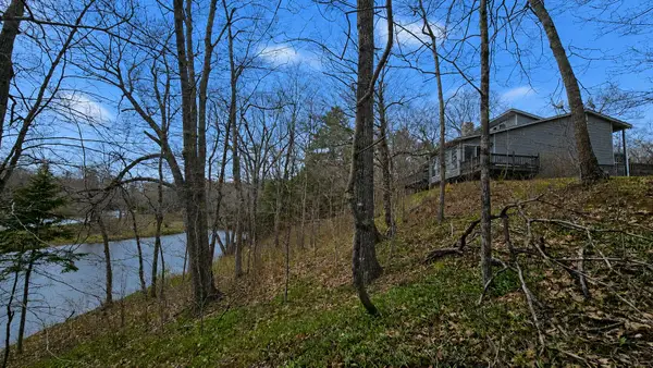 202 Stream Road, Winterport, ME 04496