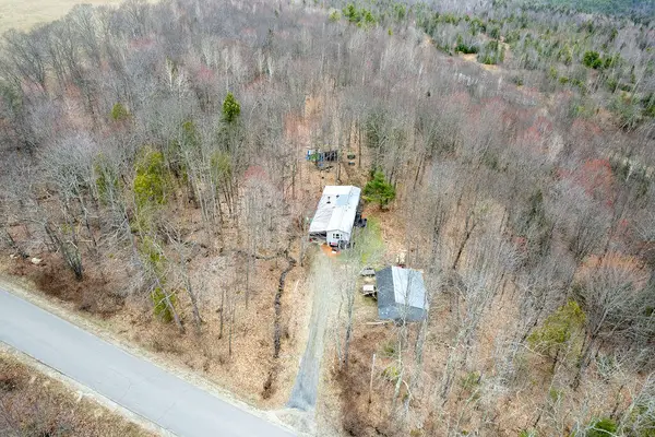 1071 Bean Road, Mount Vernon, ME 04352