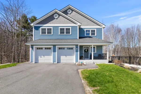 17 Village View Lane, North Yarmouth, ME 04097