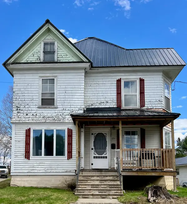 25 Elm Street, Houlton, ME 04730