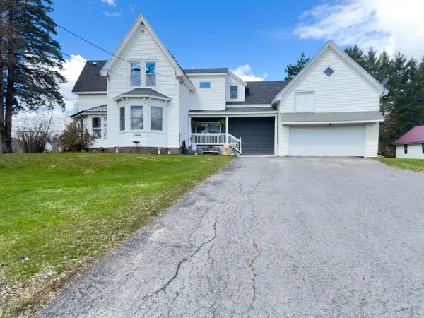 30 Park Street, Presque Isle, ME 04769