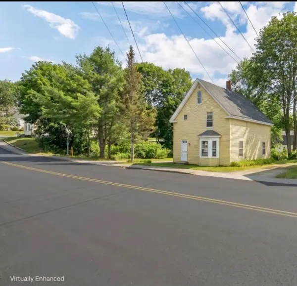 25 Pendleton Street, Brewer, ME 04412