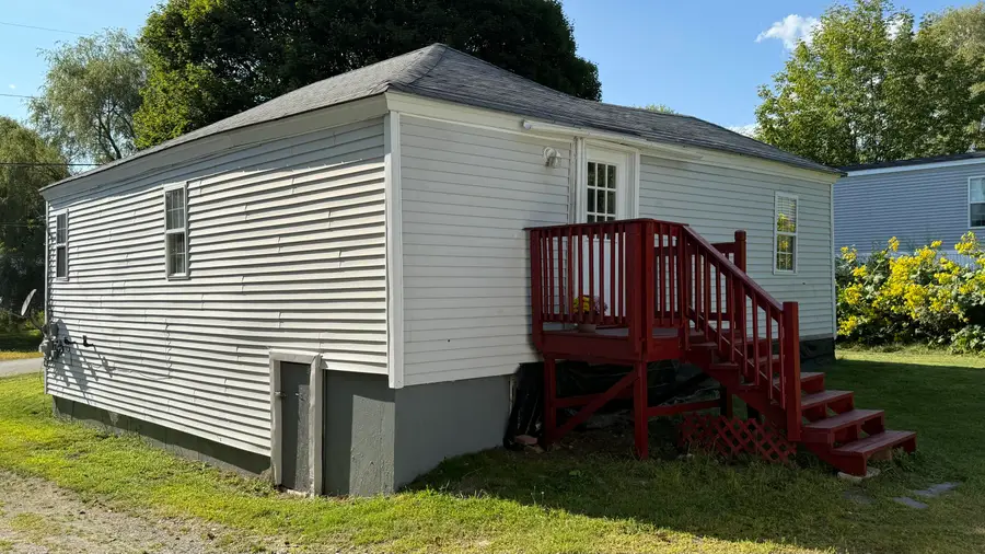 9 Lancaster Avenue, Guilford, ME 04443 - #3