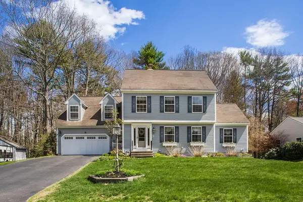 18 Garrison Oaks Drive, Kennebunk, ME 04043