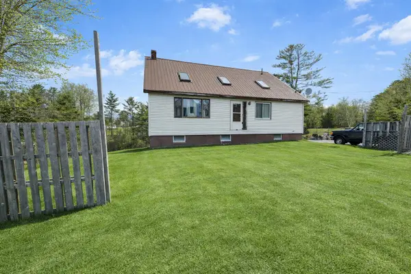 15 Maple Street, Milo, ME 04463