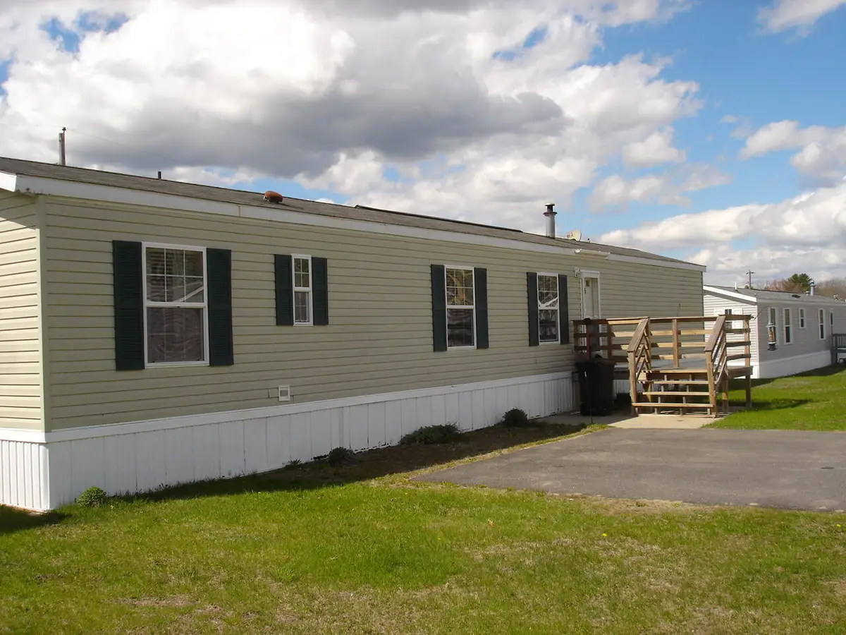 15 Ofarrell Street, Topsham, ME 04086 - #1