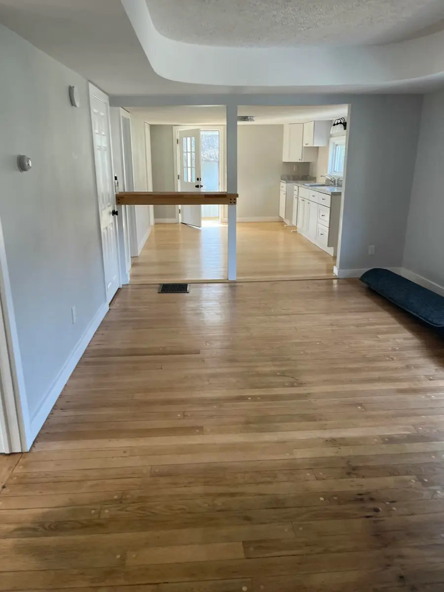 8 5th Street, Mexico, ME 04257 - #3