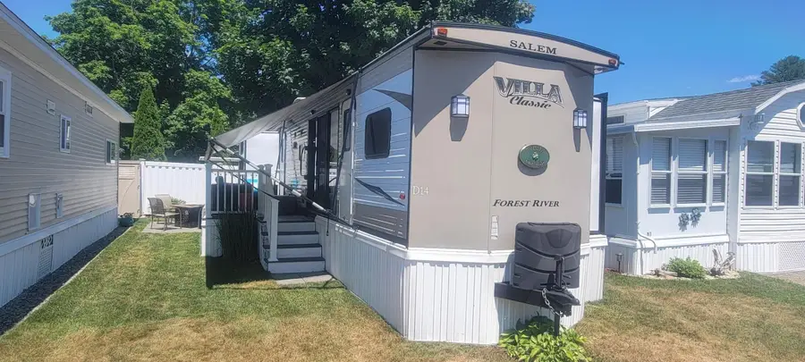 9 Bourne Avenue #D14, Wells, ME 04090 - #3