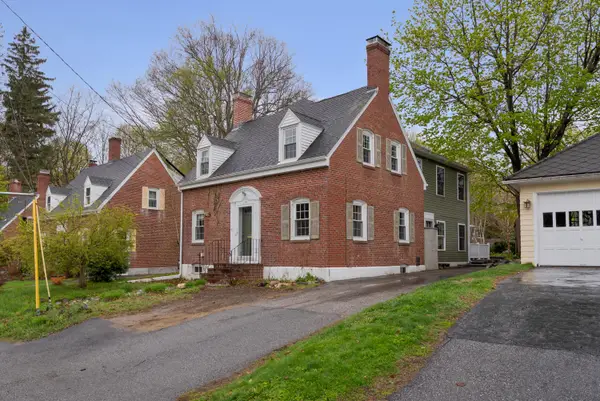 102 Lake Street, Auburn, ME 04210