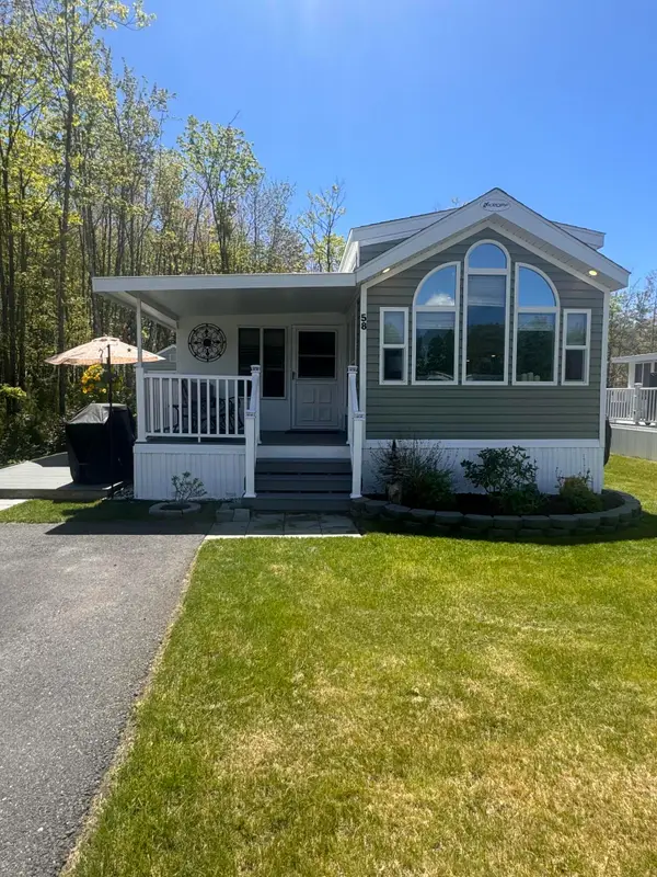 1 Seacoast Lane #58, Old Orchard Beach, ME 04064
