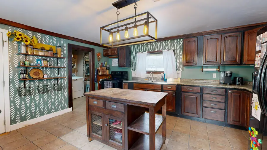 3950 W River Road, Sidney, ME 04330 - #3
