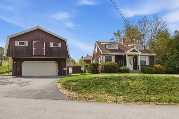 5 Lynn Street, Lewiston, ME 04240