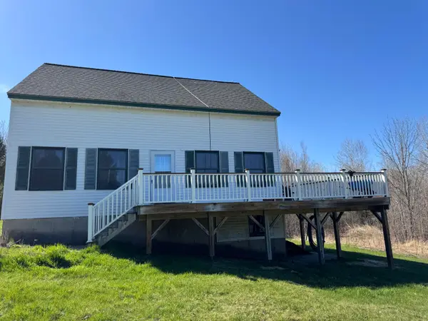 61 Pit Road, Vassalboro, ME 04989