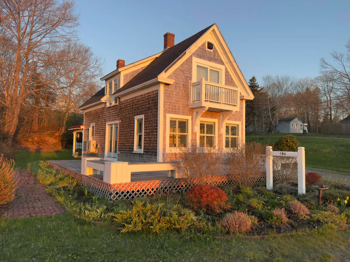 194 Water Street, Eastport, ME 04631 - #1