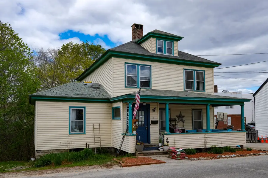 11 Barrows Street, South Paris, ME 04281 - #2