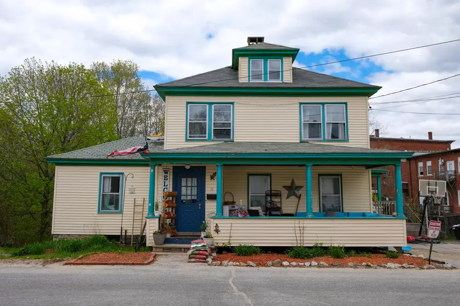 11 Barrows Street, South Paris, ME 04281 - #3