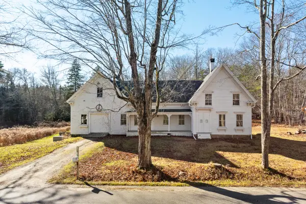 113 Lower Round Pond Road, Bristol, ME 04539