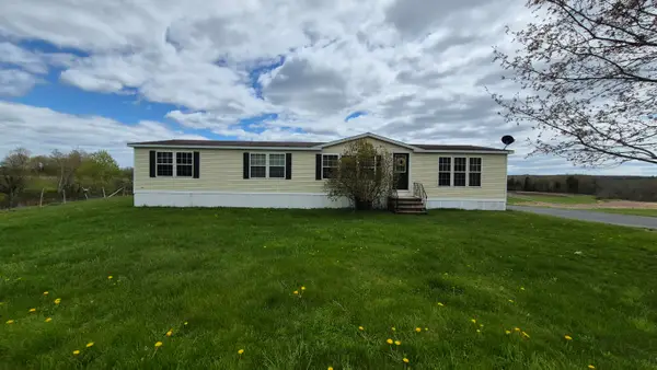 210 Pond Road, Albion, ME 04910