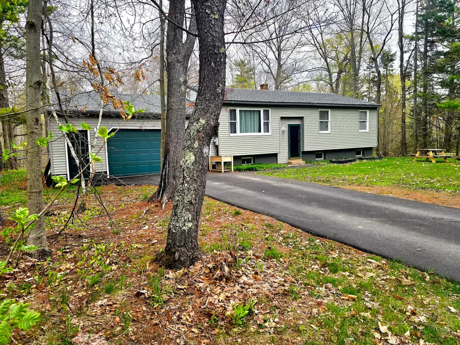 20 Ruth Avenue, Hampden, ME 04444 - #3