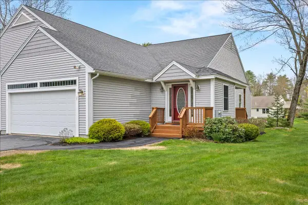 1 Melrose Way #42, Windham, ME 04062