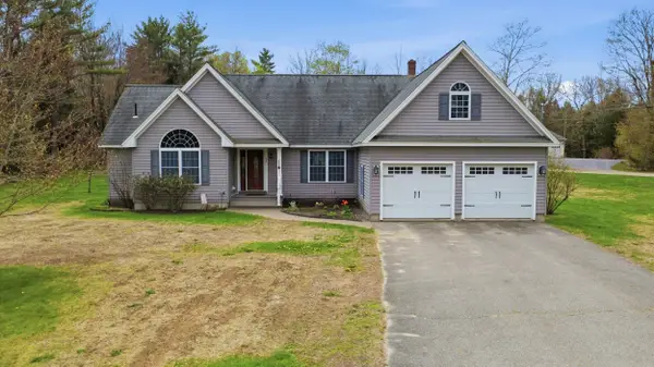 46 Longwood Drive, Gardiner, ME 04345