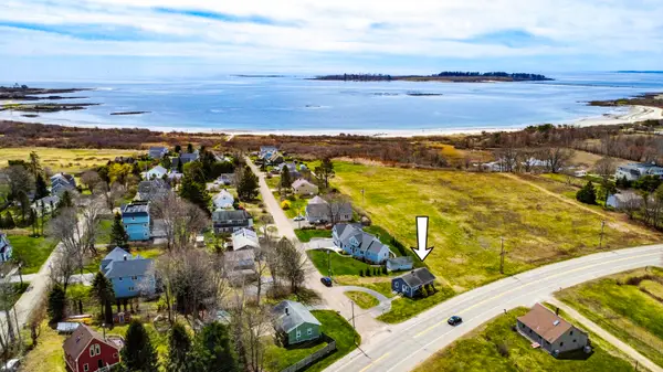 60 Richmond Terrace, Cape Elizabeth, ME 04107
