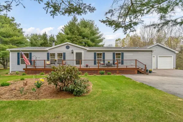399 Stetson Road W, Levant, ME 04456