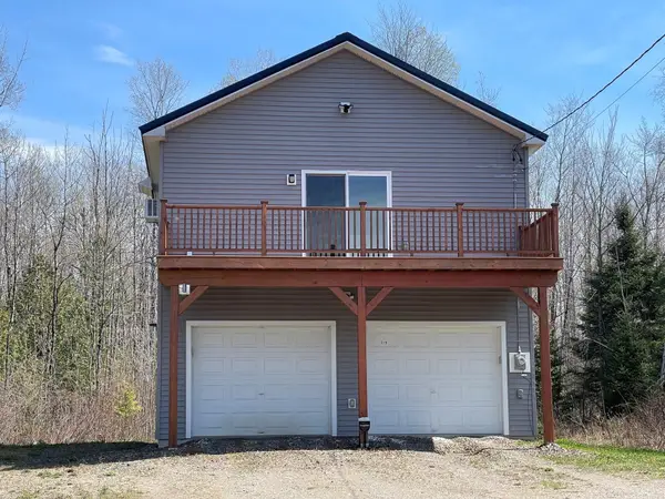 319 Dexter Road, Saint Albans, ME 04971