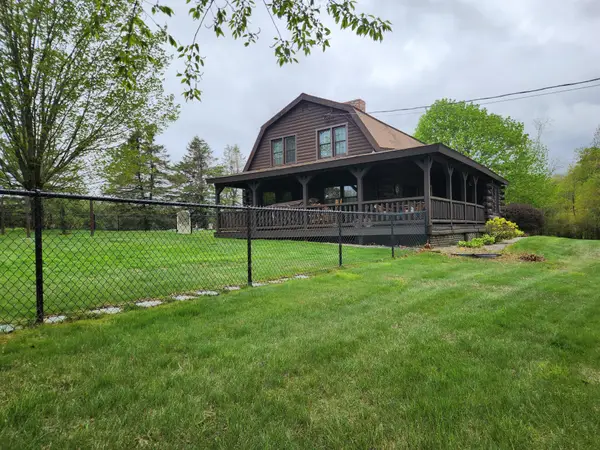 24 Knights Pond Road, North Berwick, ME 03906