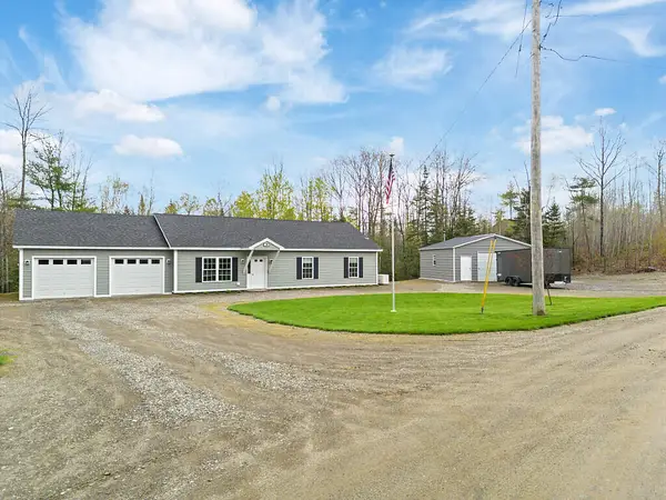38 Deer Ridge Lane, Windsor, ME 04363