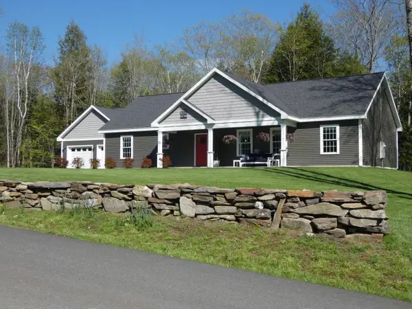 51 Keenan Drive, Sidney, ME 04330