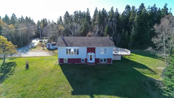 15 Birch Lane, Beals, ME 04611