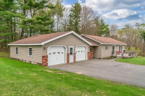 18 Billington Road, Milo, ME 04463