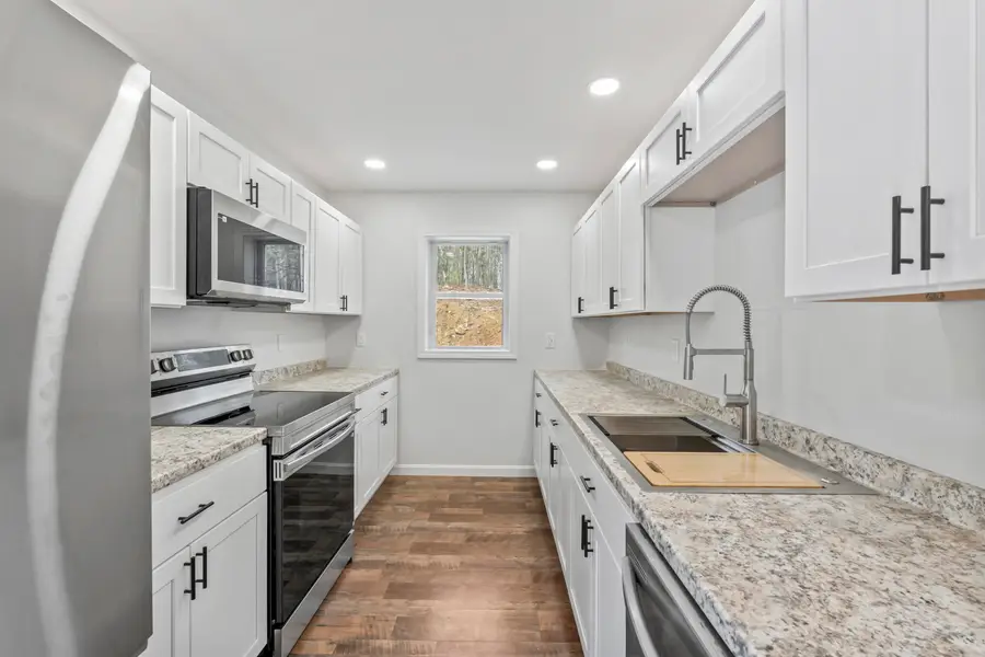28 Orchard Street, Gardiner, ME 04345 - #3